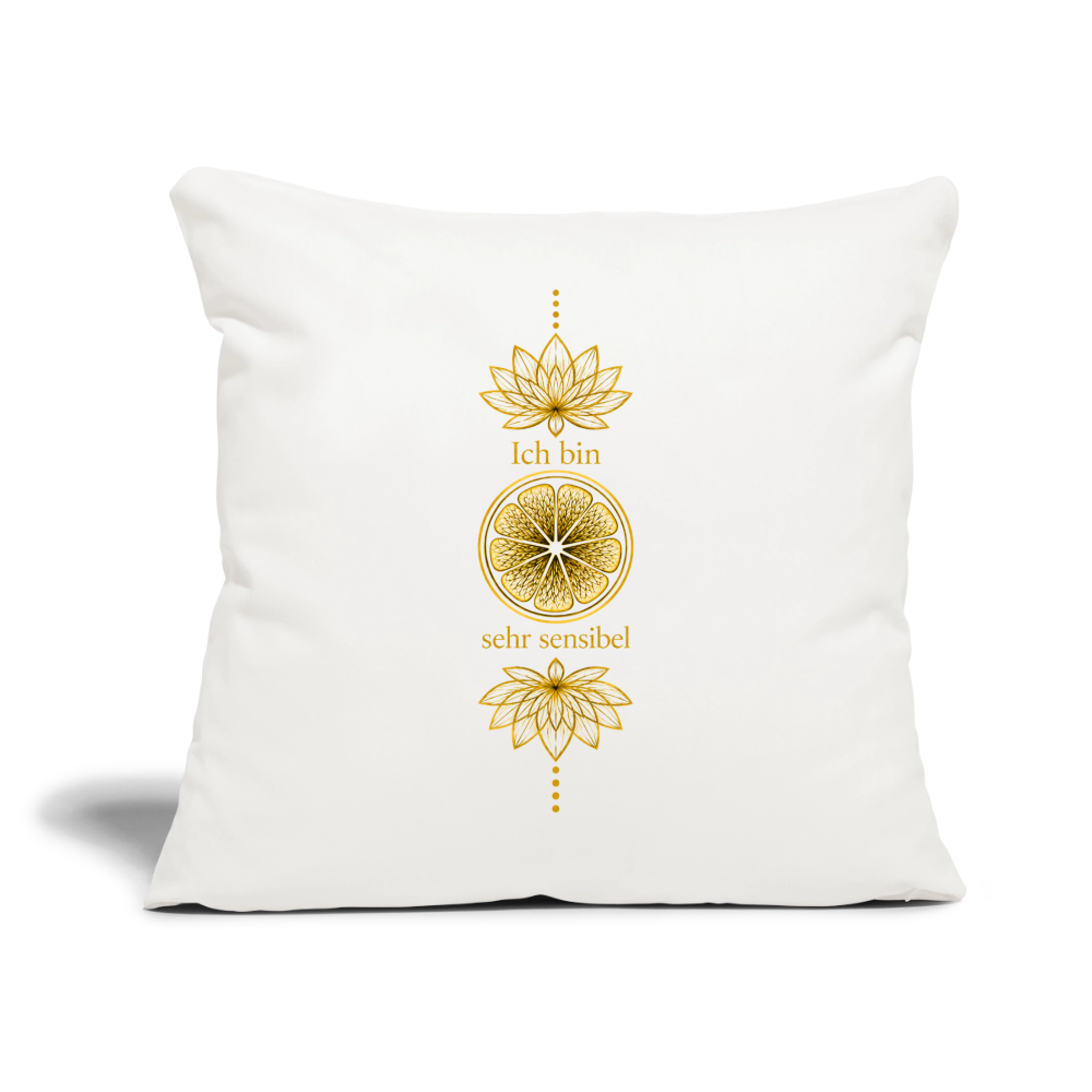 Weißes Aura-Chakra-Sofakissen mit Füllung, 45 × 45 cm, mit goldfarbenem Lotusmotiv und der Aufschrift „Ich bin sehr sensibel“ – ungeschminkt natürlich sapeco.